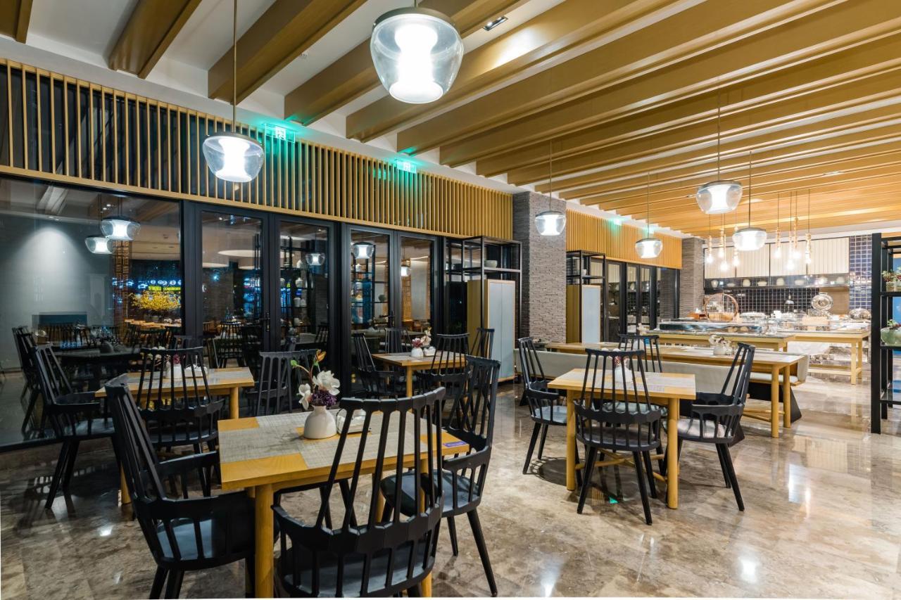 云和夜泊（国际旅游度假区野生动物园店） Zhanjiaqiao 外观 照片
